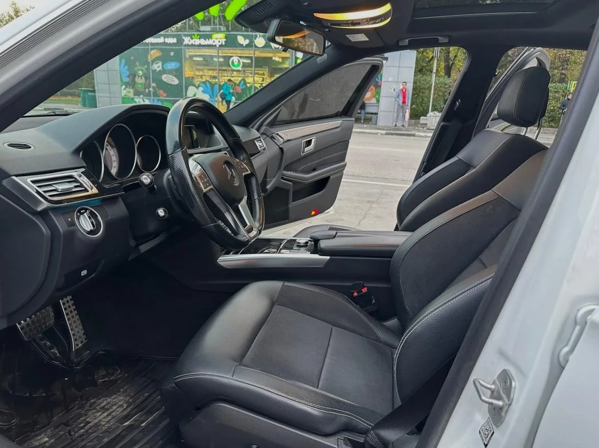 Mercedes-Benz E-Класс