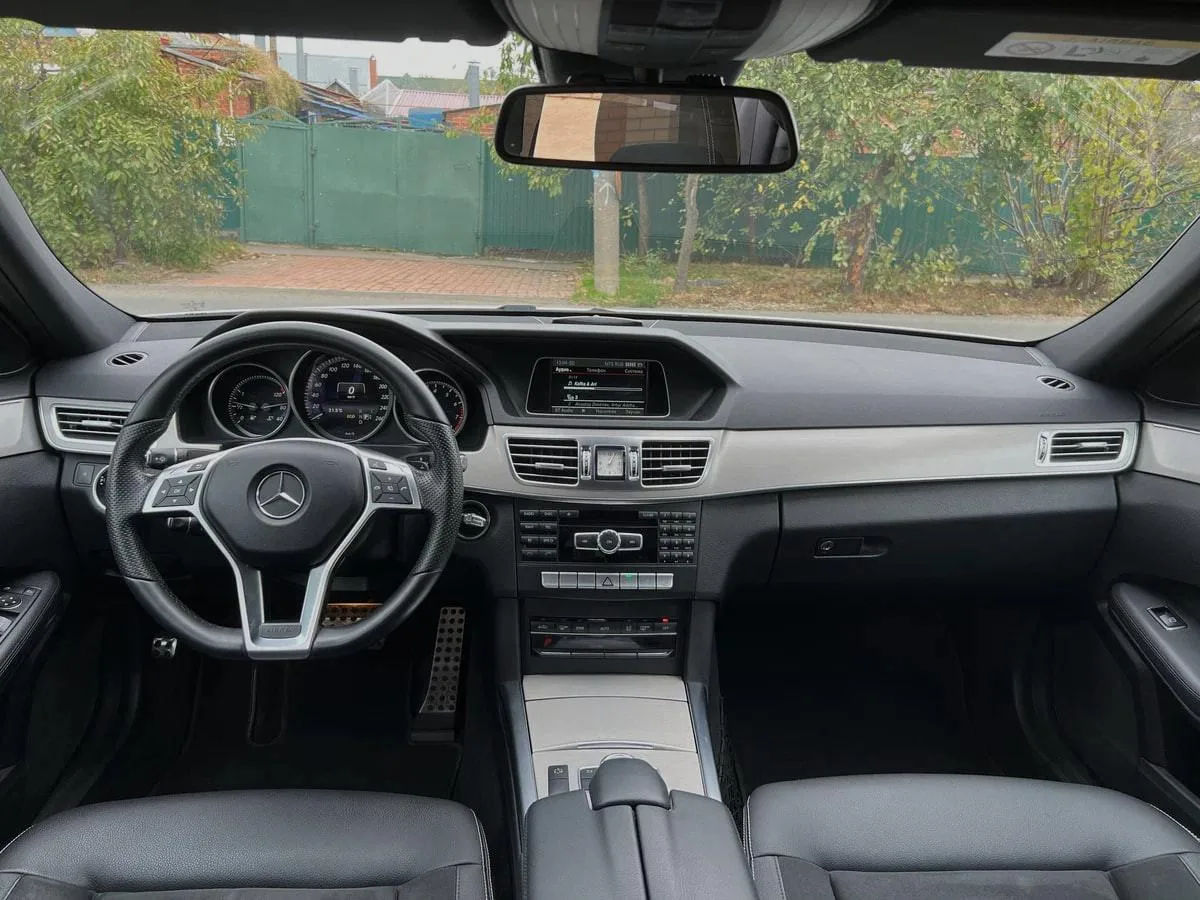 Mercedes-Benz E-Класс