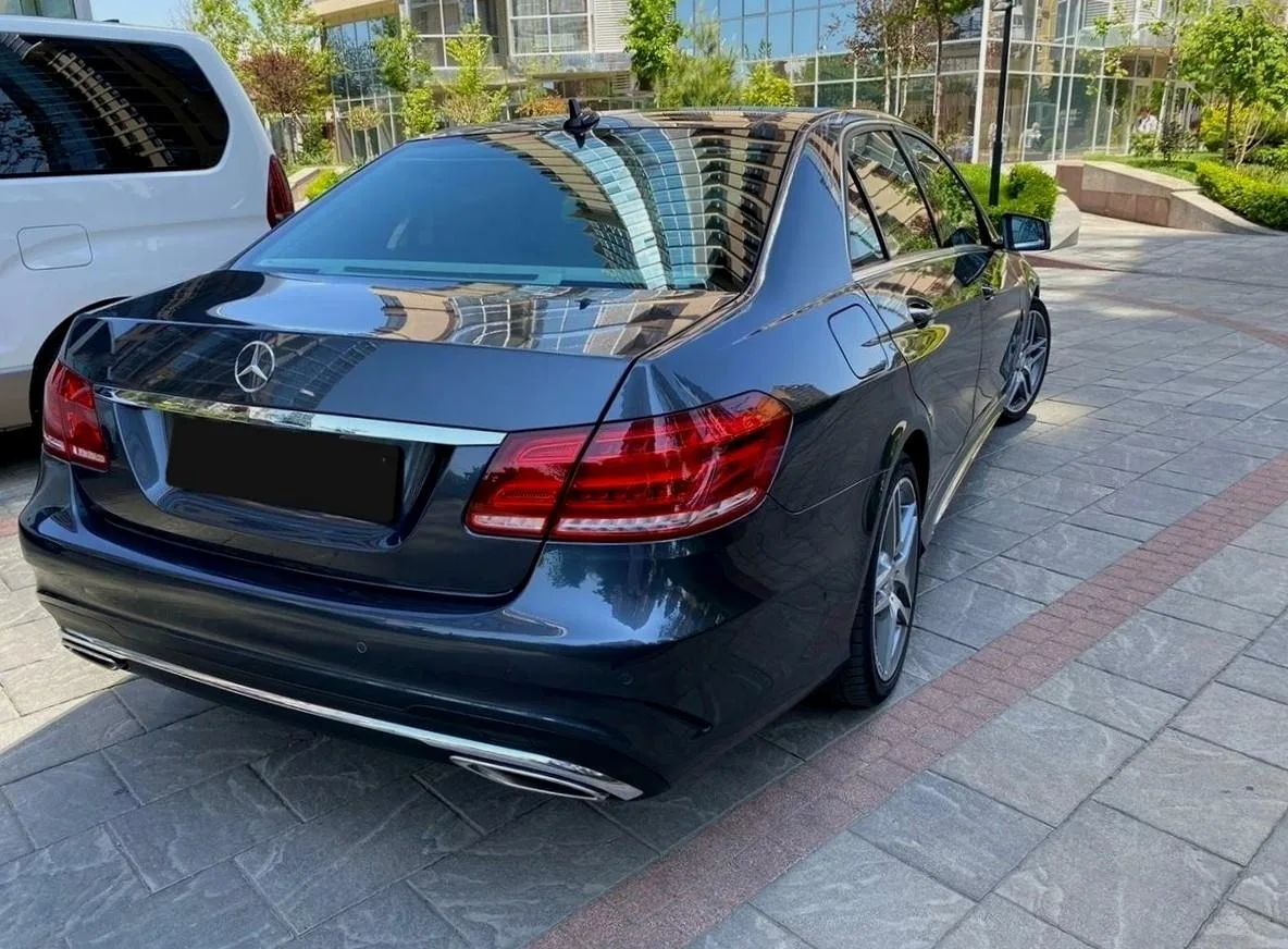 Mercedes-Benz E-Класс