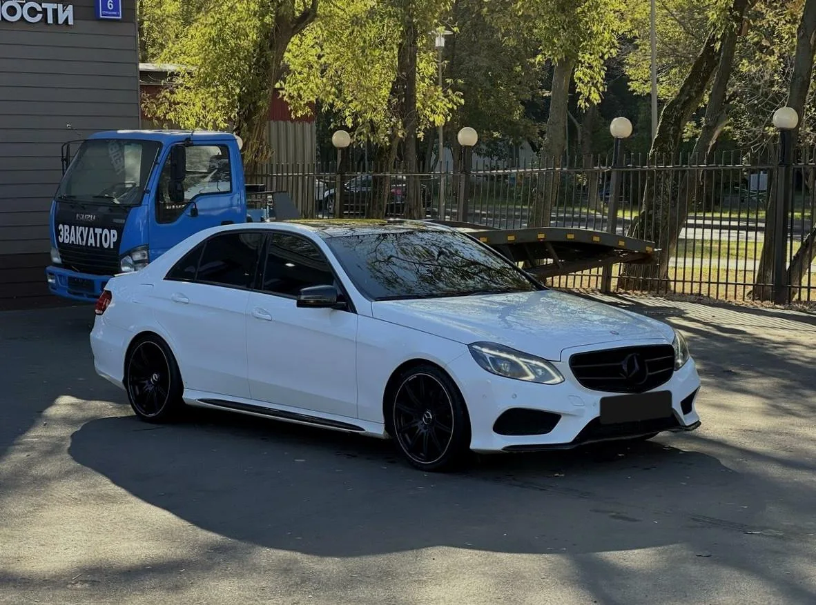 Mercedes-Benz E-Класс