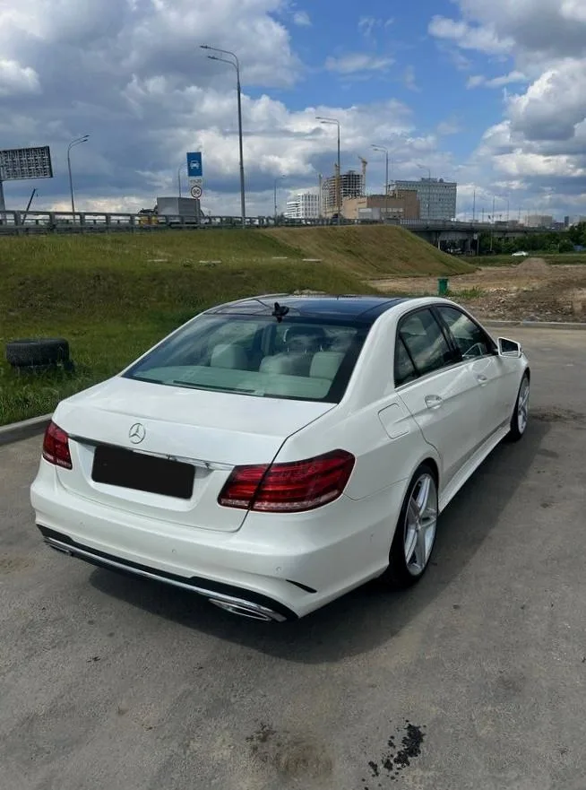 Mercedes-Benz E-Класс