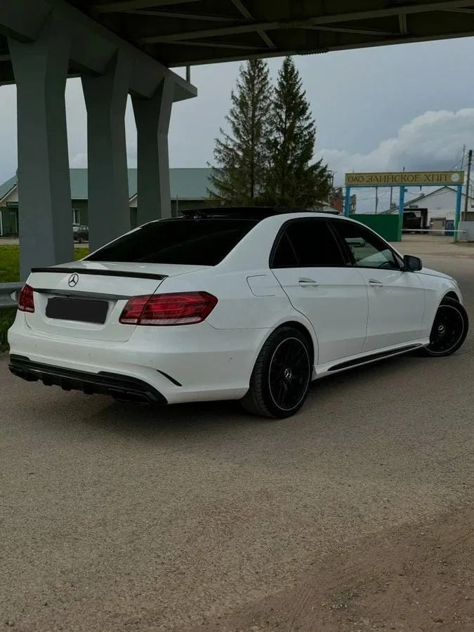 Mercedes-Benz E-Класс
