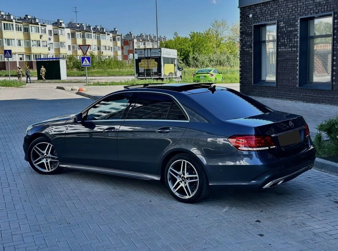 Mercedes-Benz E-Класс