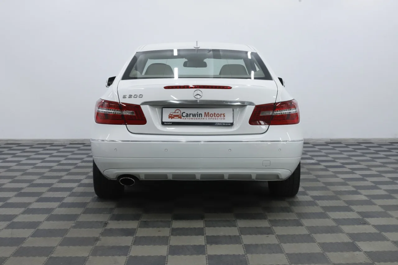 Mercedes-Benz E-Класс