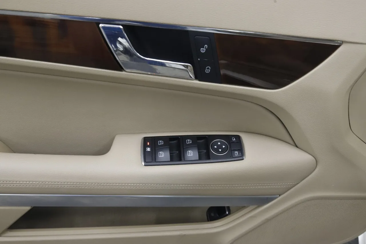 Mercedes-Benz E-Класс