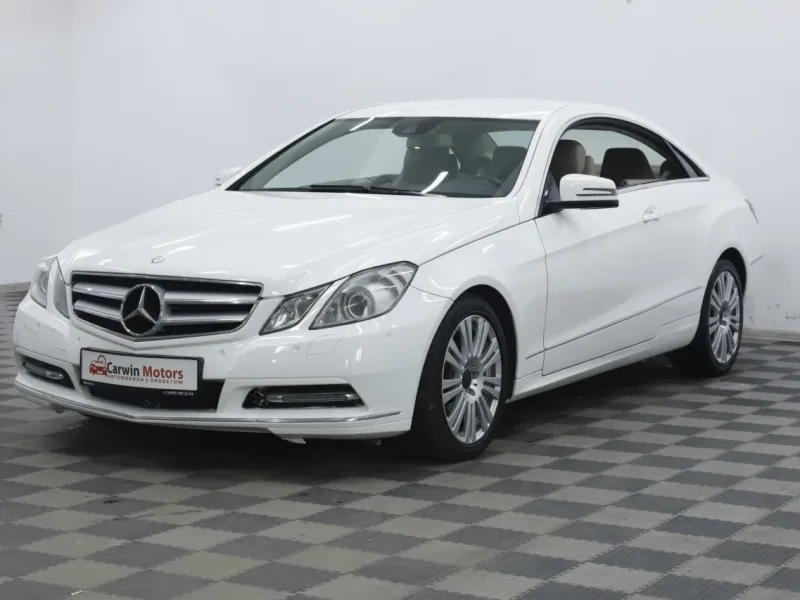 Mercedes-Benz E-Класс 2012