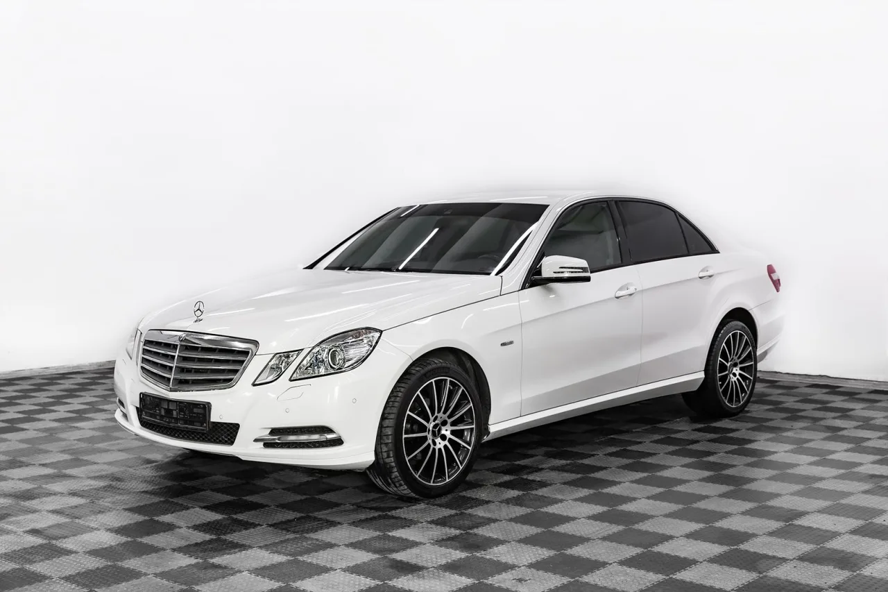 Mercedes-Benz E-Класс