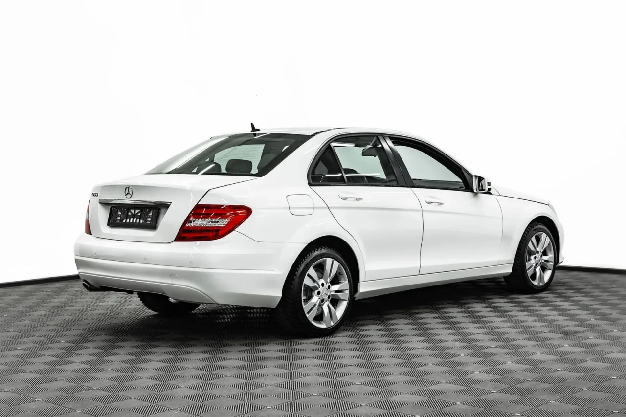 Mercedes-Benz C-Класс