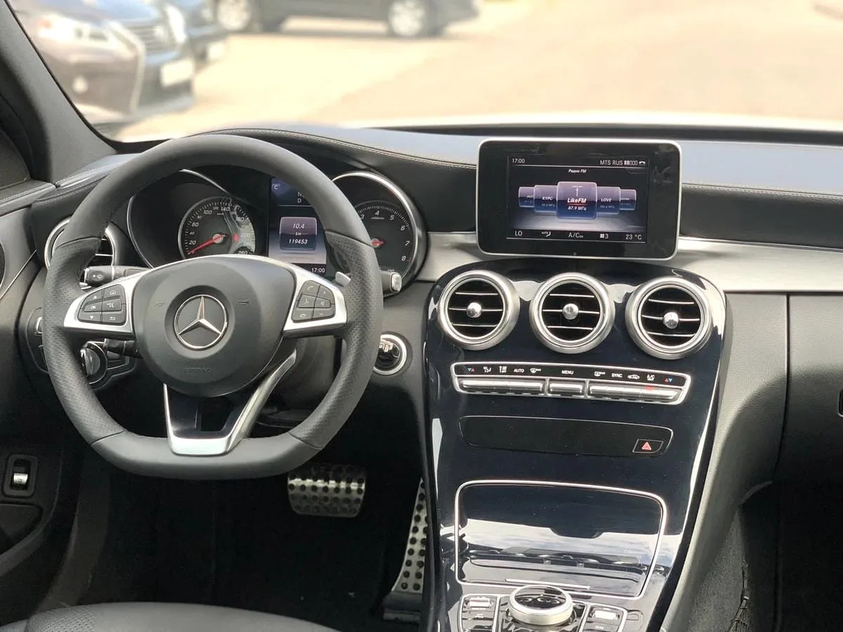 Mercedes-Benz C-Класс