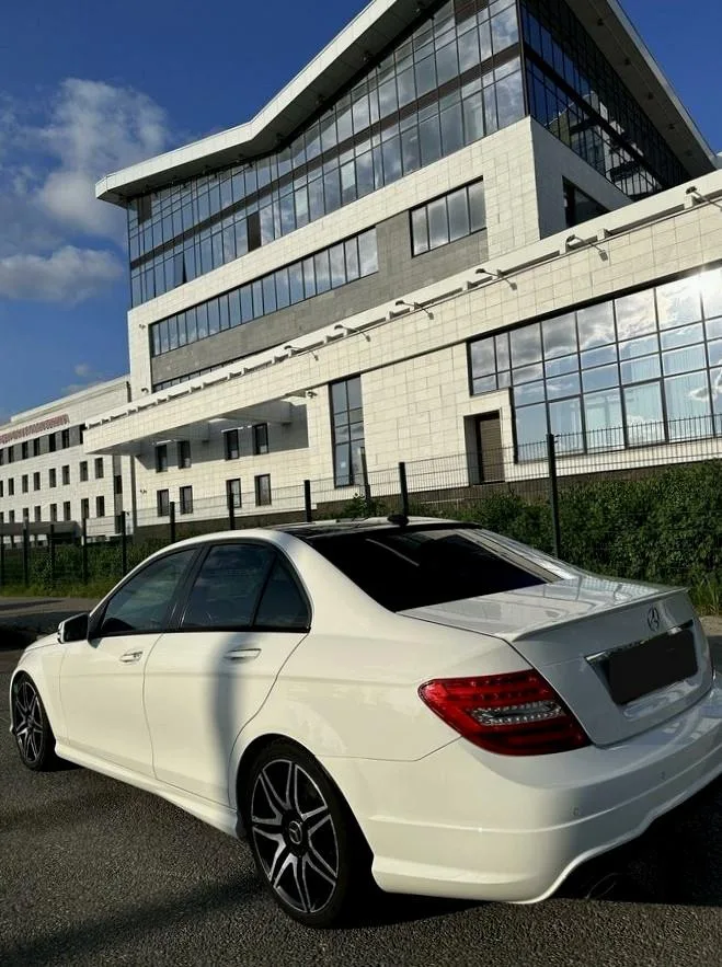 Mercedes-Benz C-Класс