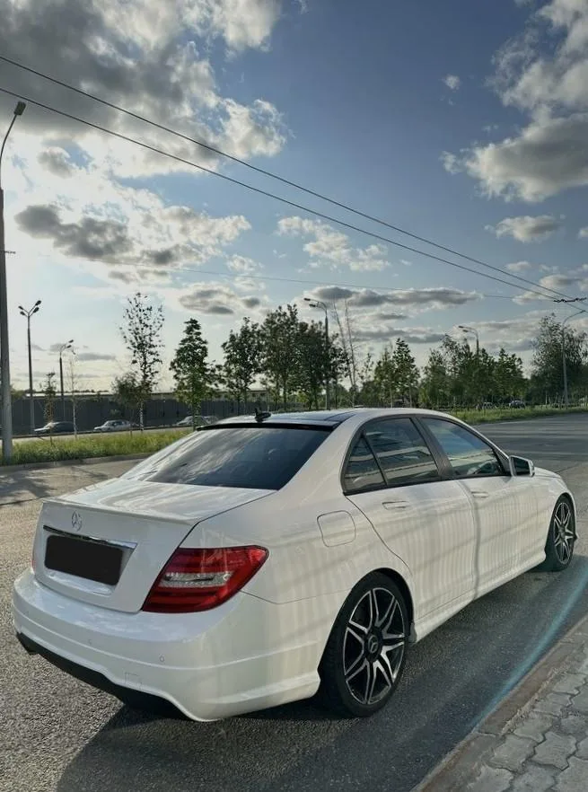 Mercedes-Benz C-Класс