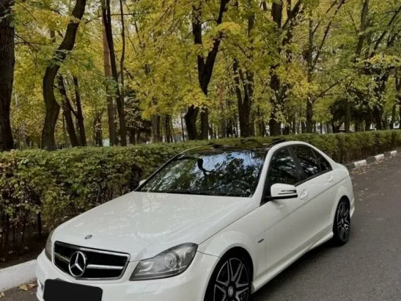 Mercedes-Benz C-Класс 2014