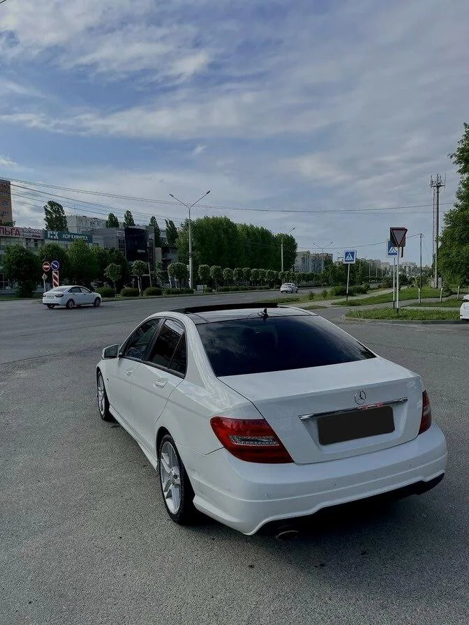 Mercedes-Benz C-Класс