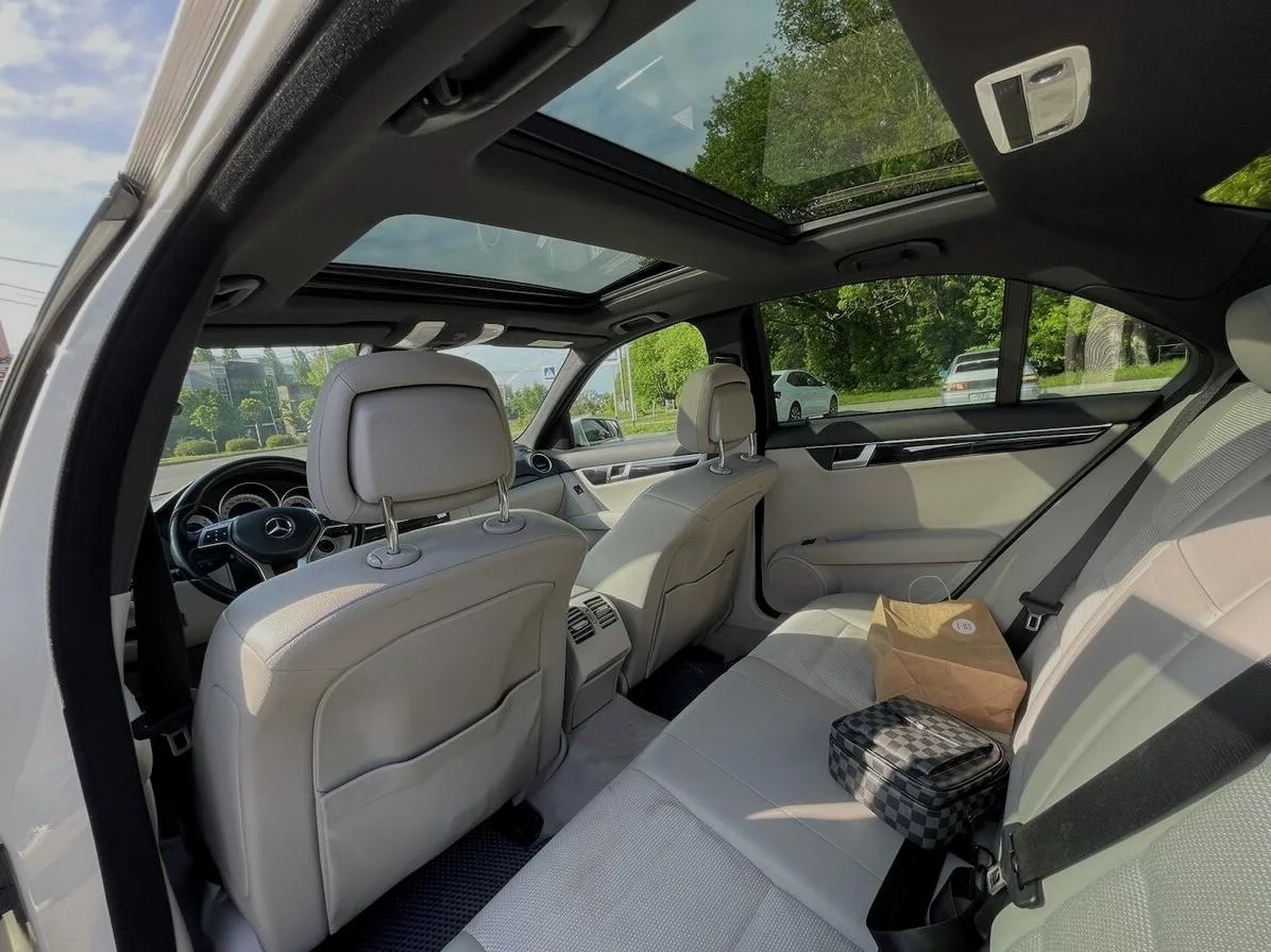 Mercedes-Benz C-Класс