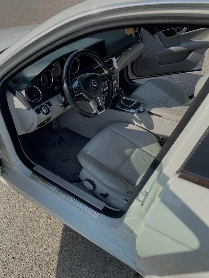 Mercedes-Benz C-Класс