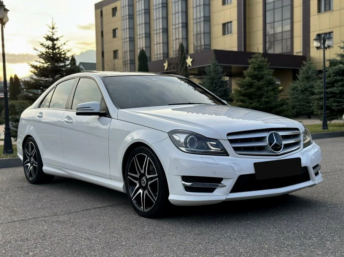 Mercedes-Benz C-Класс