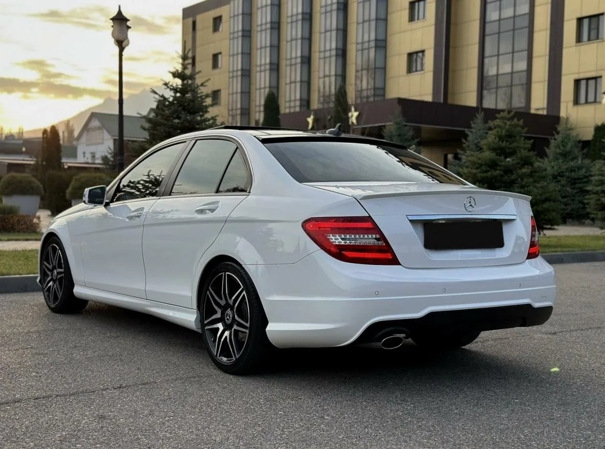 Mercedes-Benz C-Класс