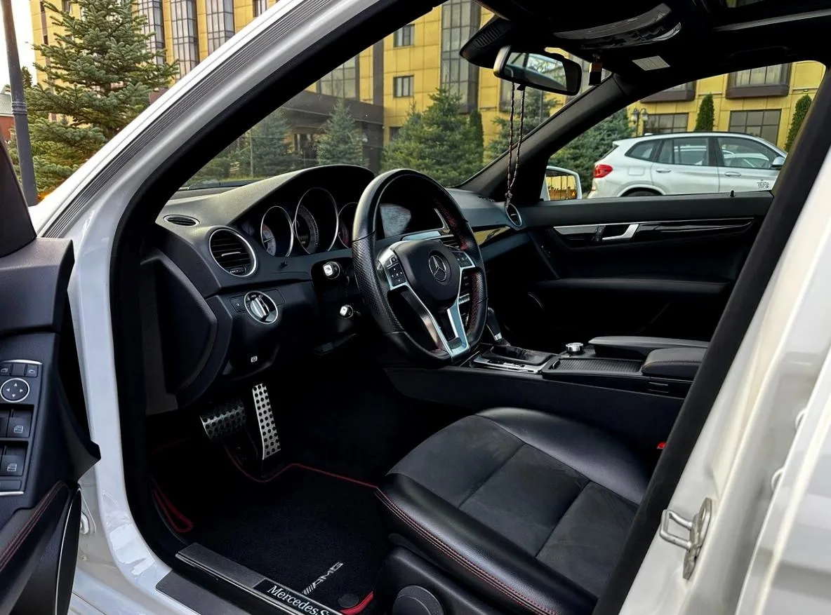 Mercedes-Benz C-Класс