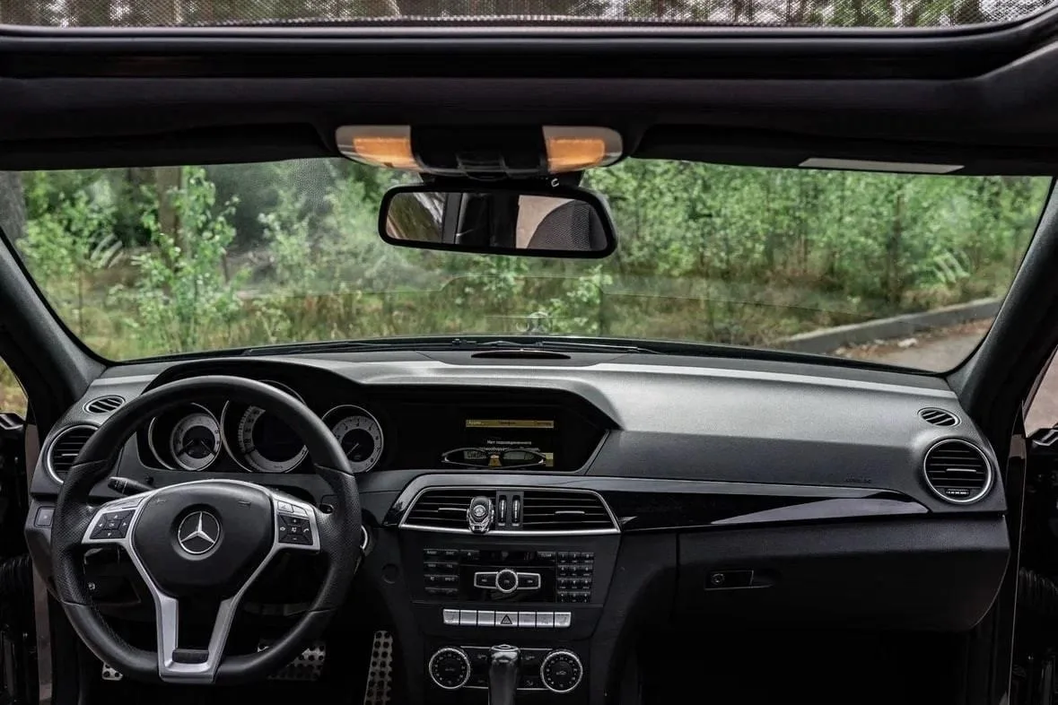 Mercedes-Benz C-Класс