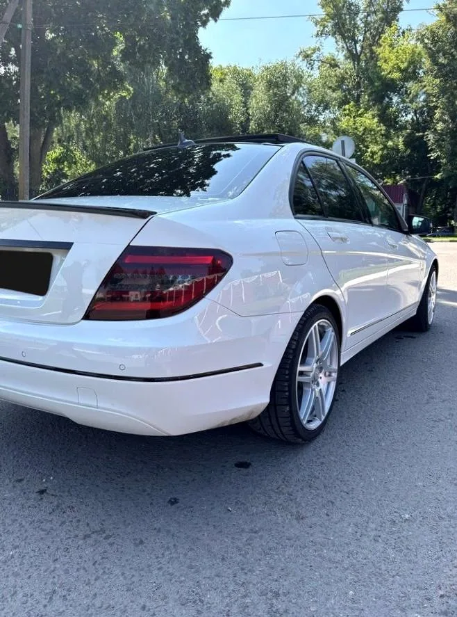 Mercedes-Benz C-Класс