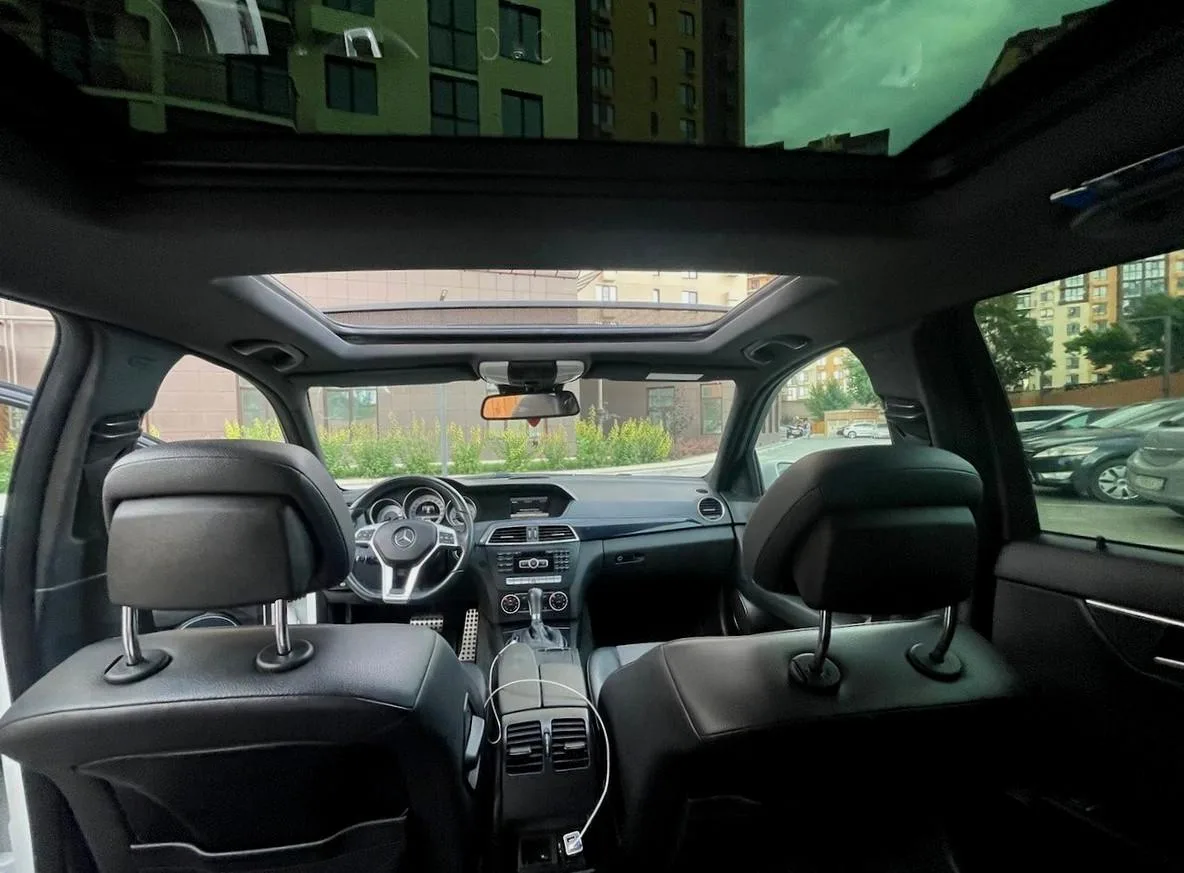 Mercedes-Benz C-Класс
