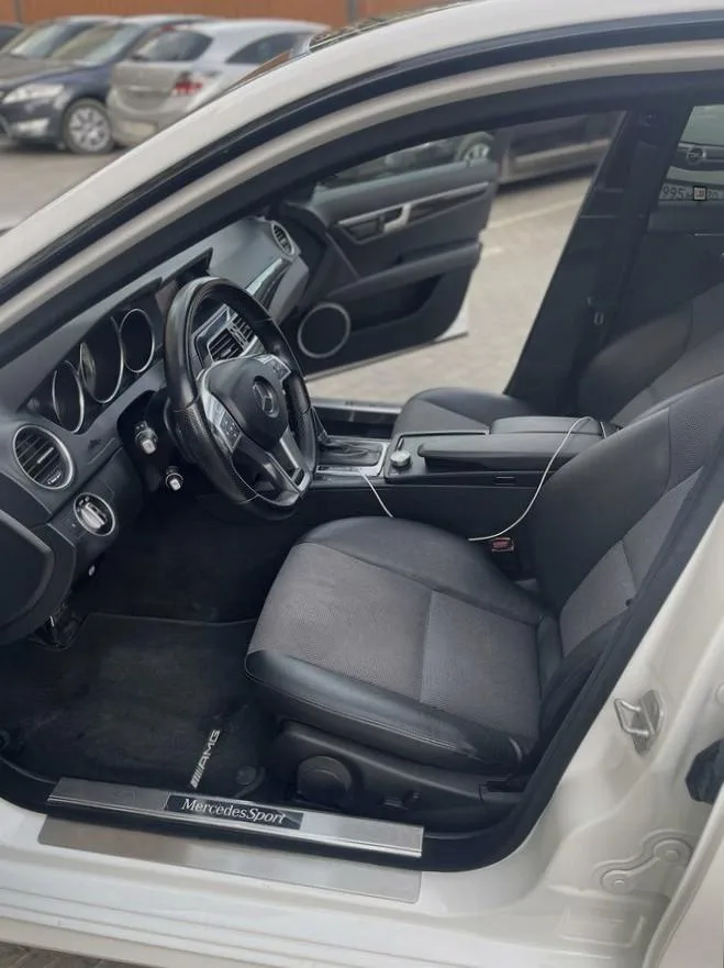 Mercedes-Benz C-Класс
