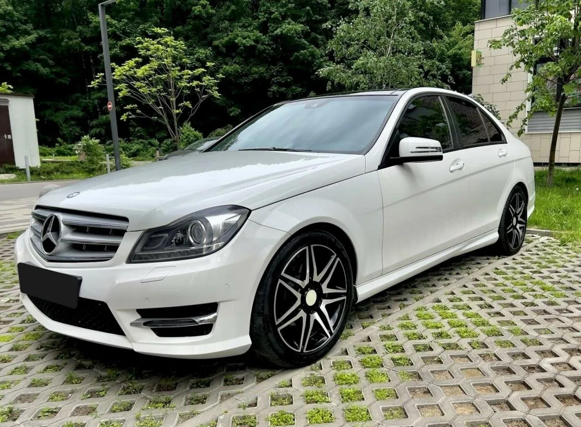 Mercedes-Benz C-Класс
