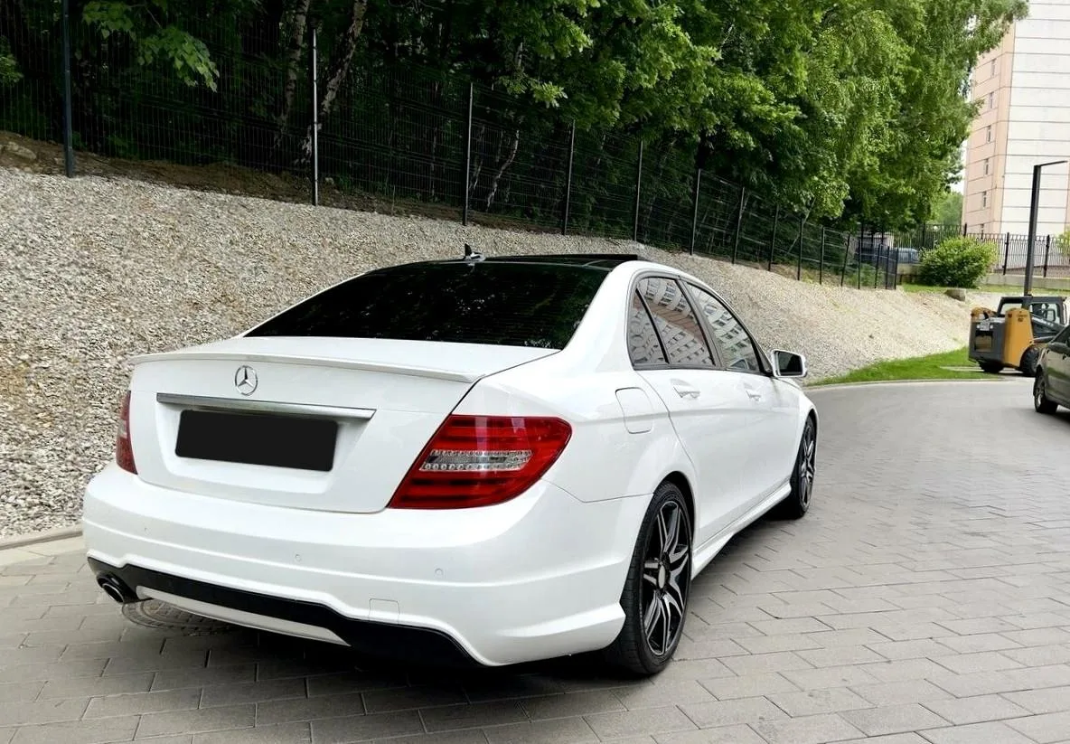 Mercedes-Benz C-Класс