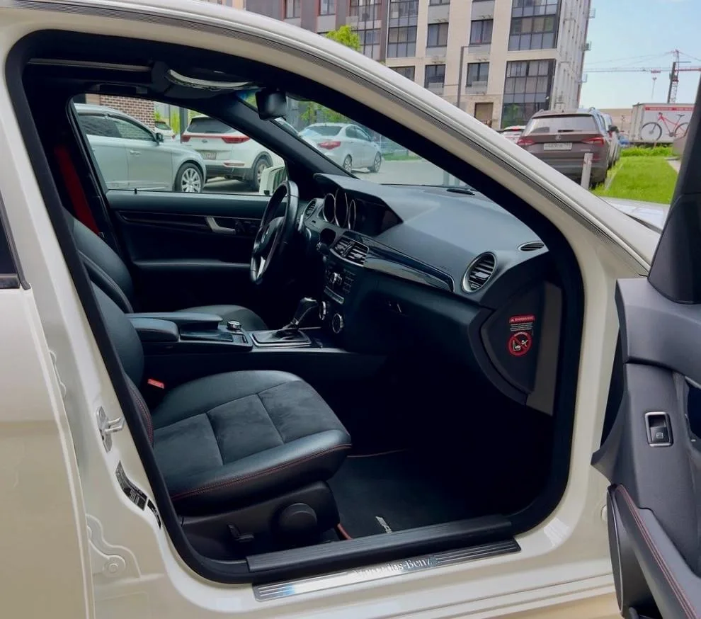Mercedes-Benz C-Класс
