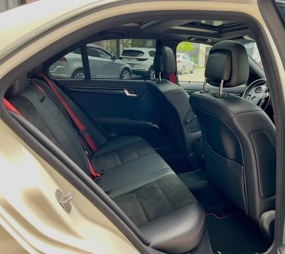 Mercedes-Benz C-Класс