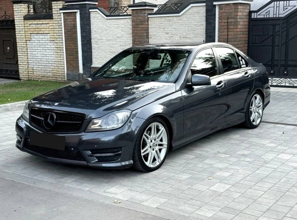 Mercedes-Benz C-Класс
