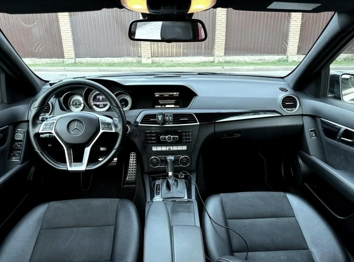 Mercedes-Benz C-Класс