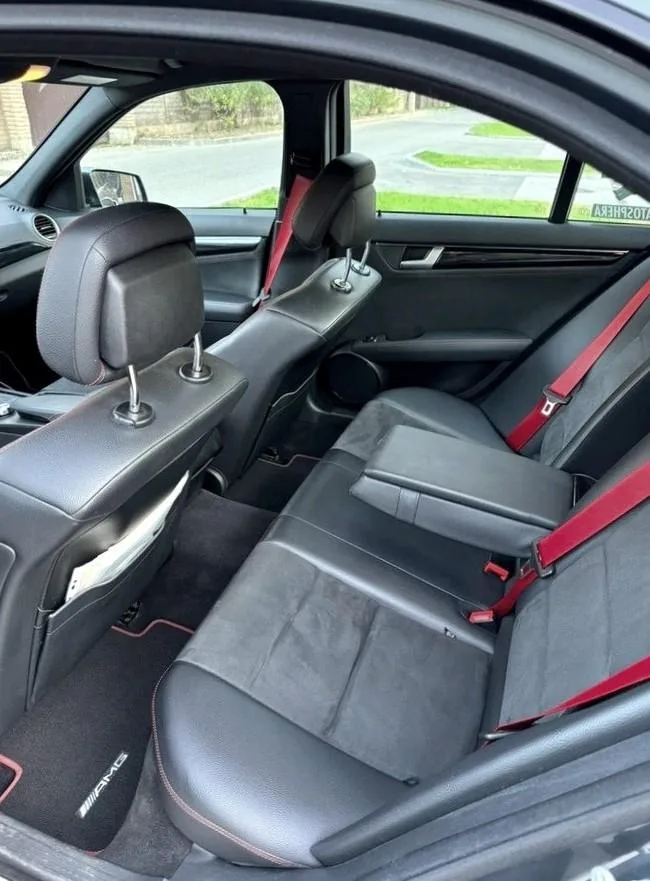 Mercedes-Benz C-Класс