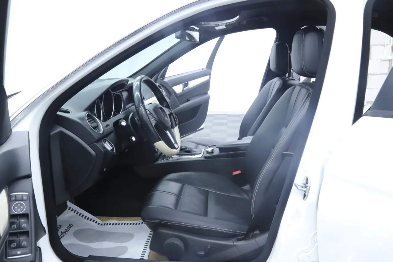 Mercedes-Benz C-Класс