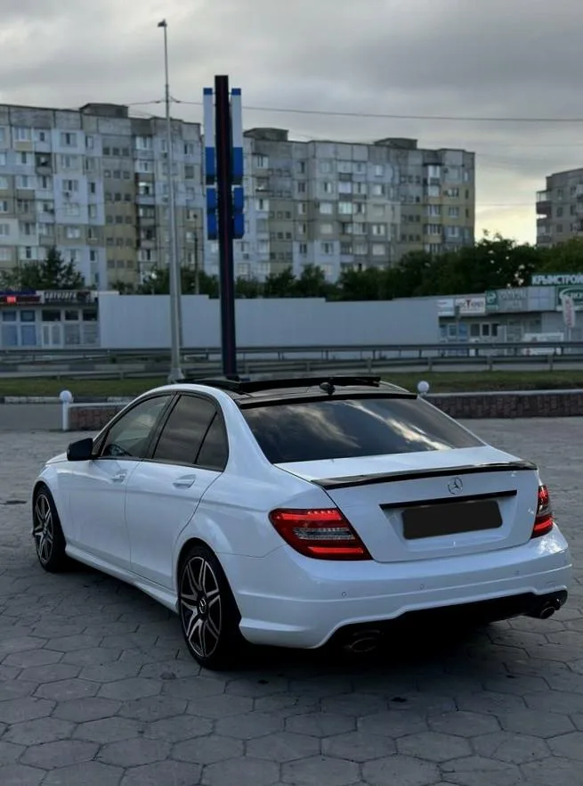 Mercedes-Benz C-Класс