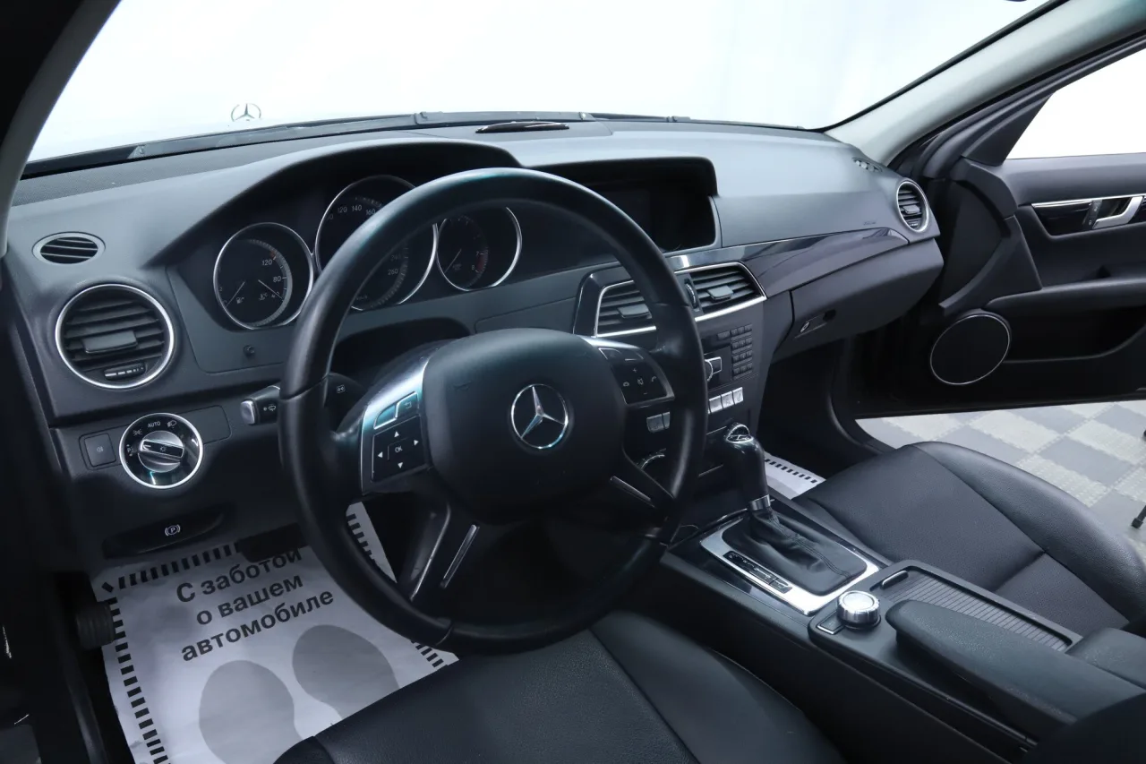 Mercedes-Benz C-Класс
