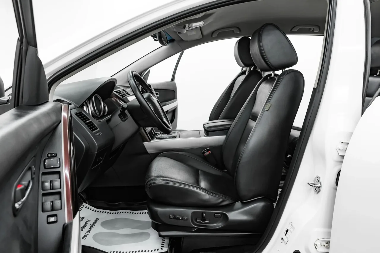 Mazda CX-9