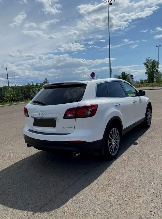 Mazda CX-9