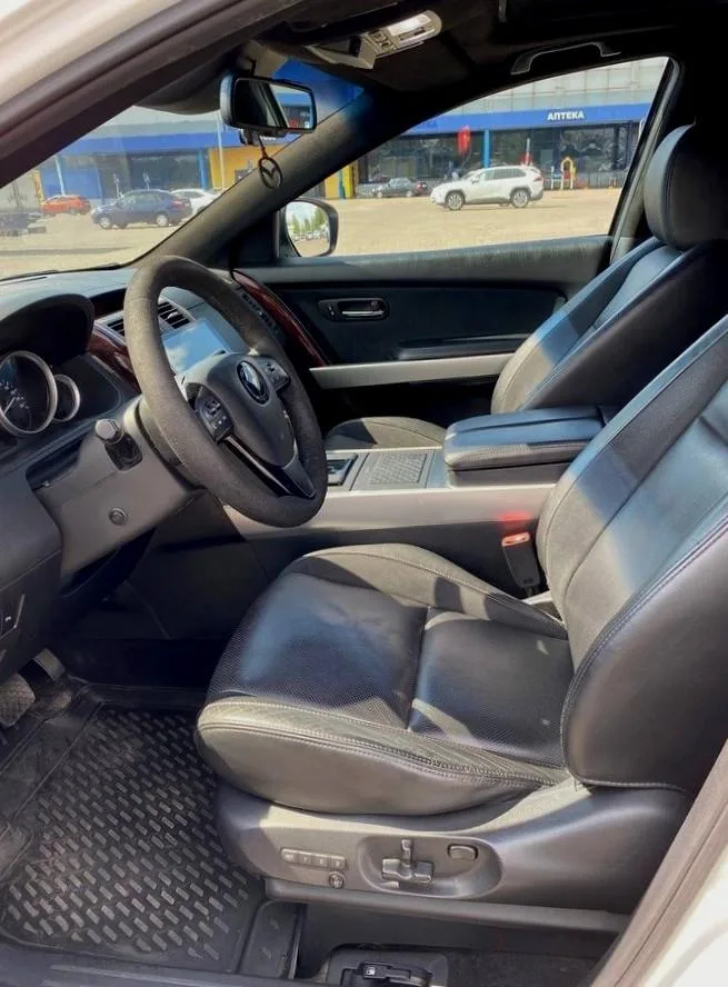 Mazda CX-9