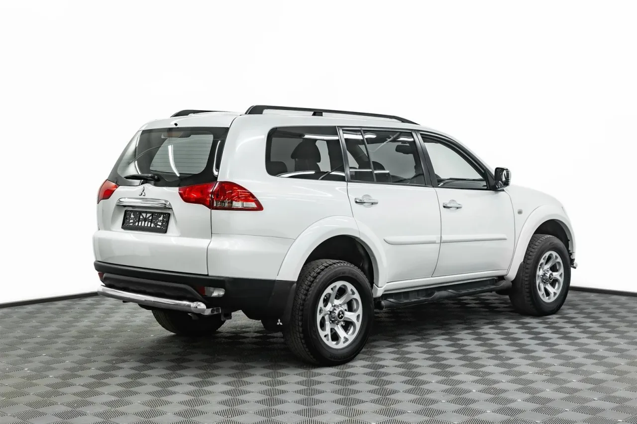 Mitsubishi Pajero Sport