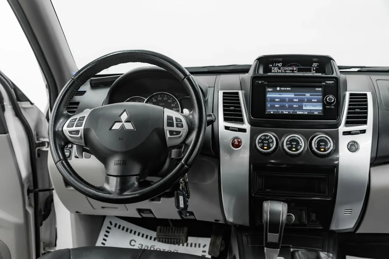 Mitsubishi Pajero Sport