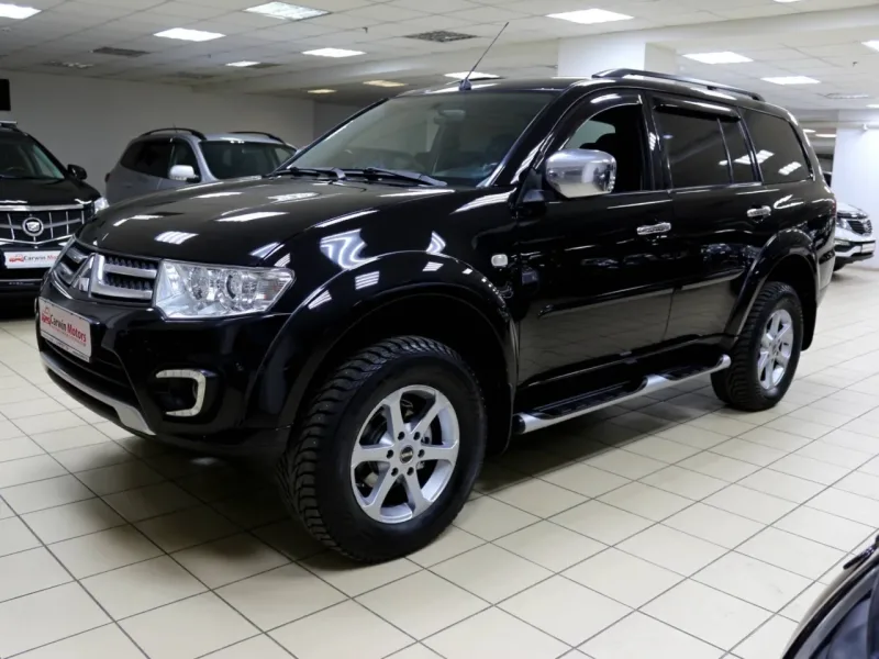 Mitsubishi Pajero Sport 2014
