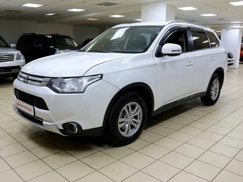 Mitsubishi Outlander 2014