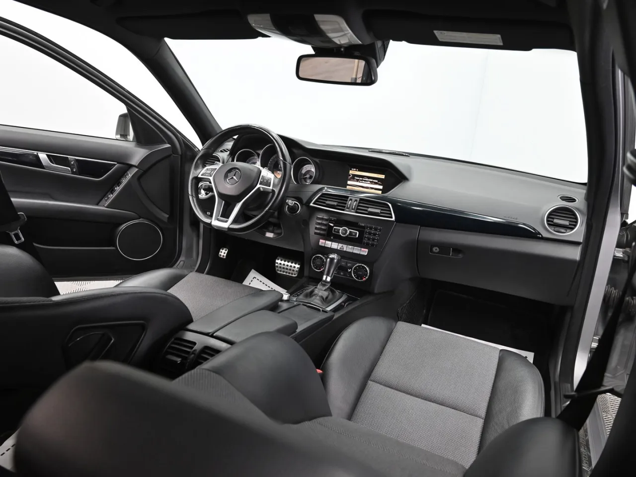 Mercedes-Benz C-Класс