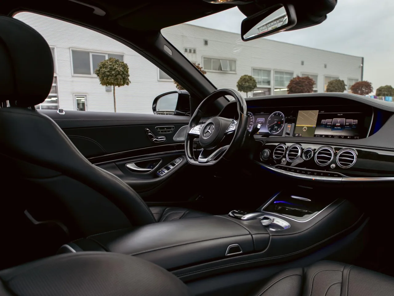 Mercedes-Benz S-Класс