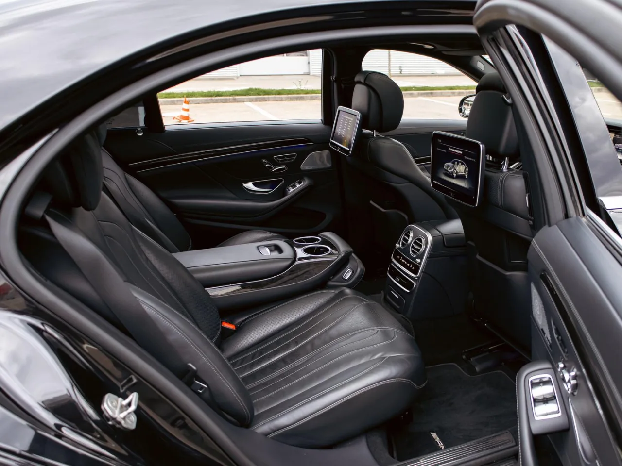 Mercedes-Benz S-Класс