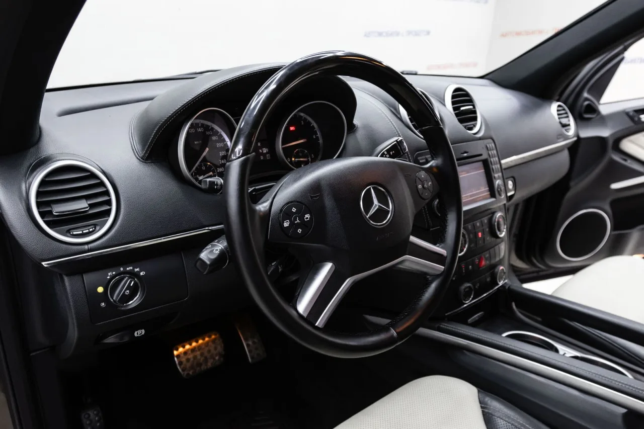 Mercedes-Benz GL-Класс