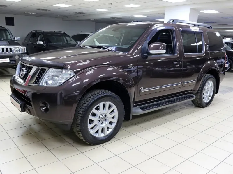 Nissan Pathfinder 2012