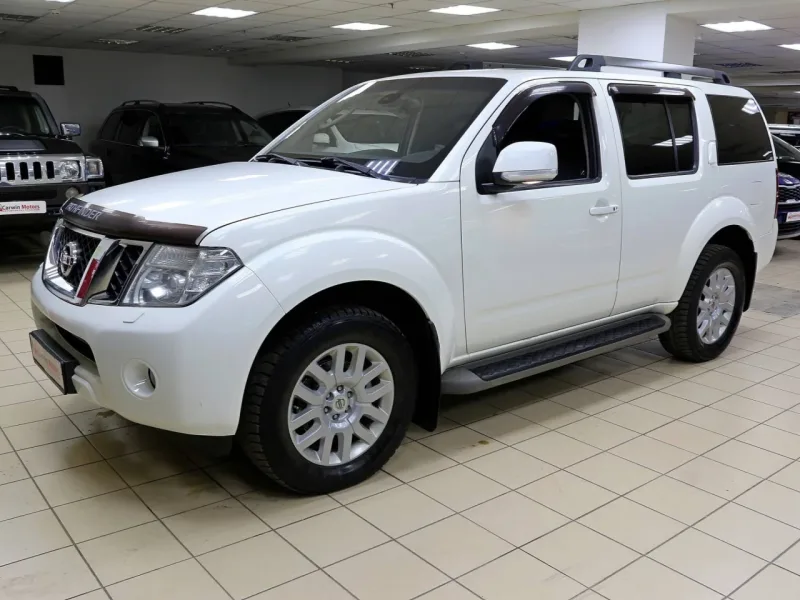 Nissan Pathfinder 2012