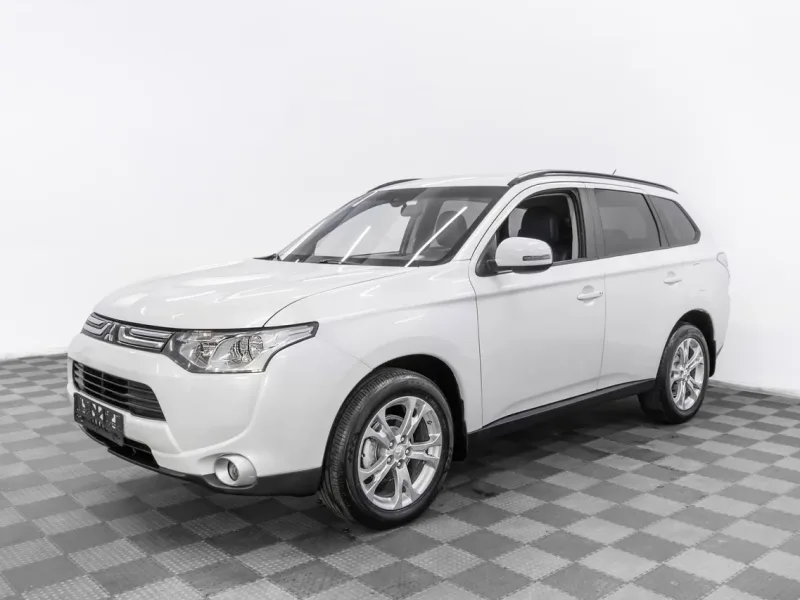 Mitsubishi Outlander 2013
